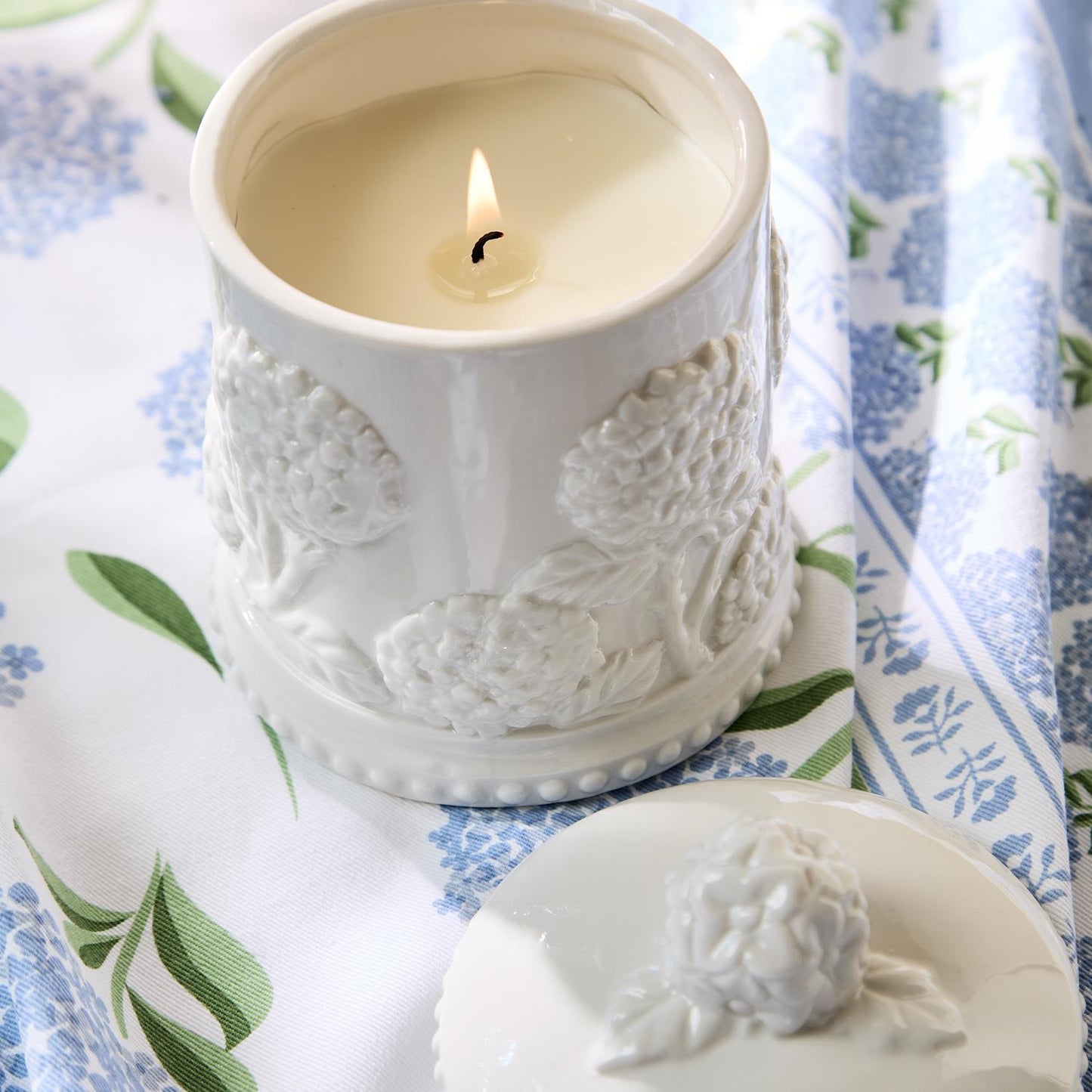 Hydrangea Scented Filled Candle in Gift Box