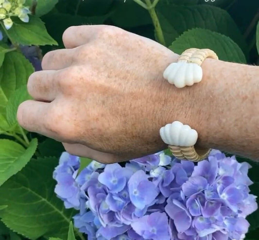 Fisher Nantuckets 1/2" Scallop Shell Cuff